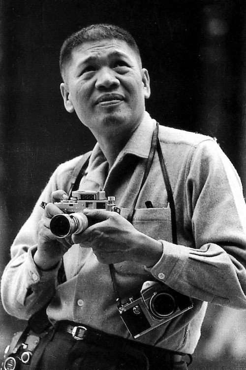 Movie poster for Faces of the Century: The Three Musketeers of Taiwanese Photography (2001)