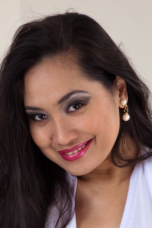 Photo of Amyka Lee, Acting