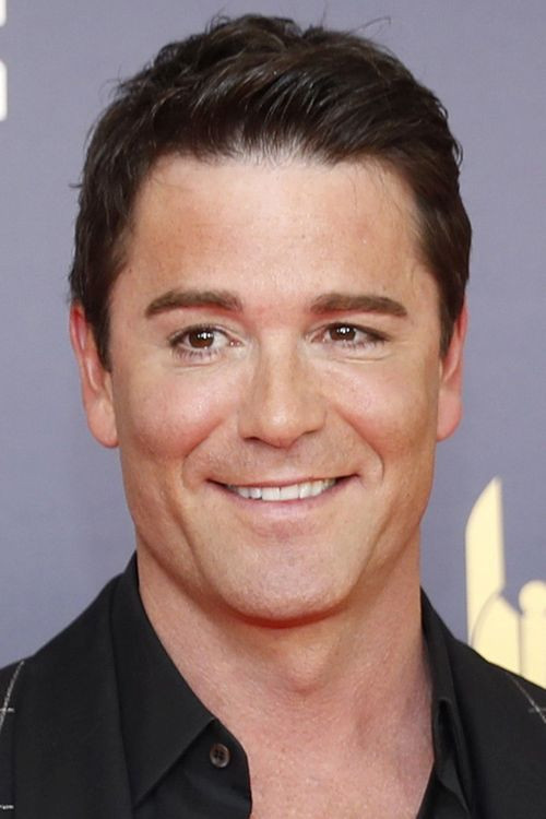 Yannick Bisson profile