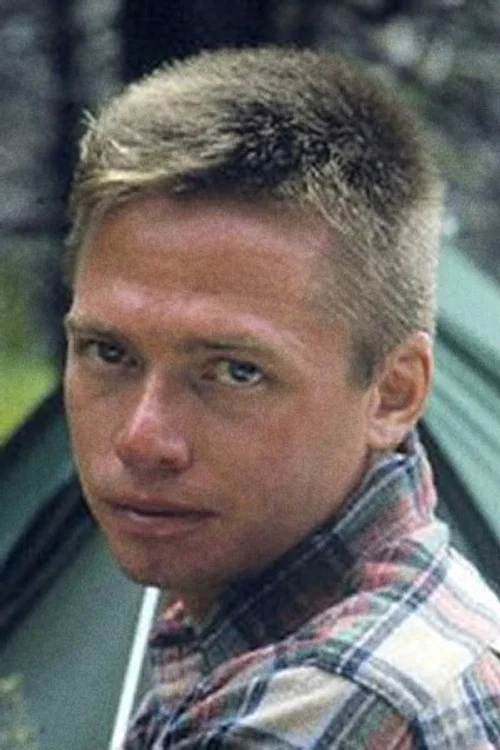 Photo of Mark Edwards, Acting