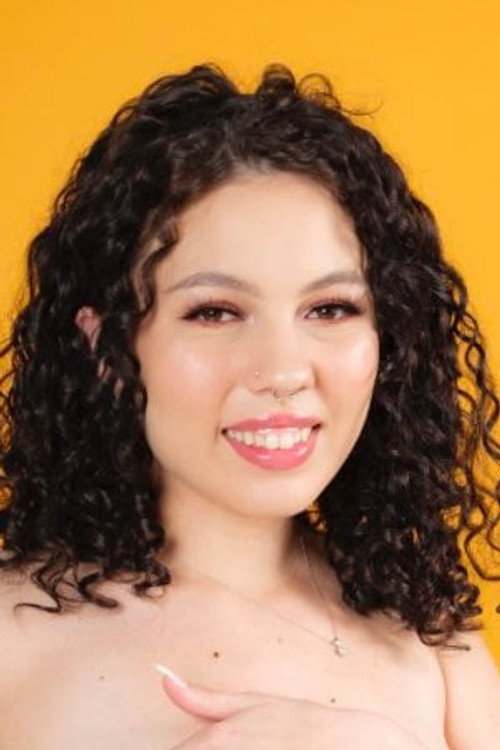 Photo of Satine Summers, Acting