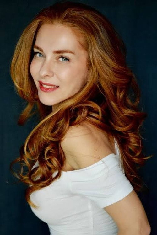 Photo of Işıl Mete, Acting