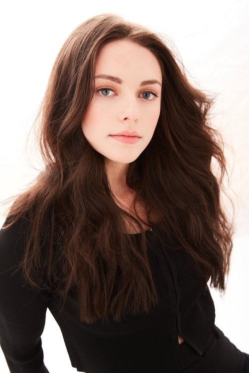 Danielle Rose Russell profile