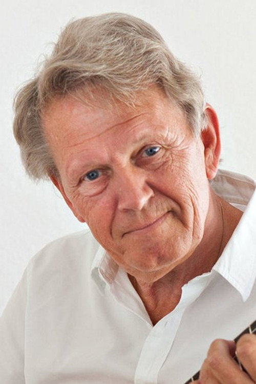 Photo of Mikael Neumann, Acting