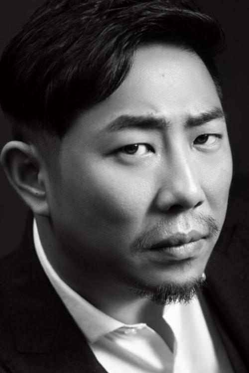 Yang Dachuan profile