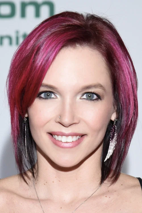 Photo of Anna Bell Peaks, Acting