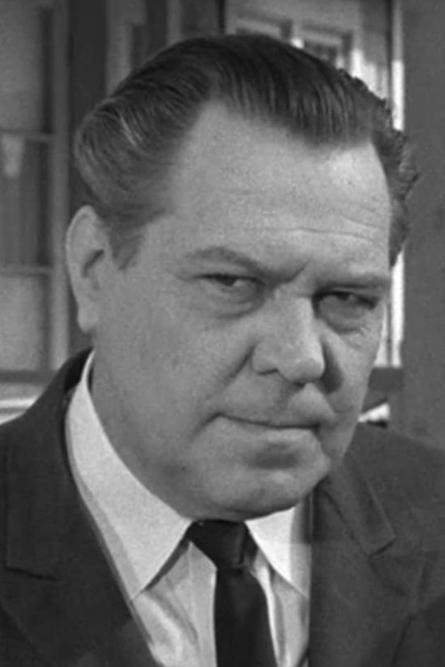 Photo of Kelly Thordsen, Acting