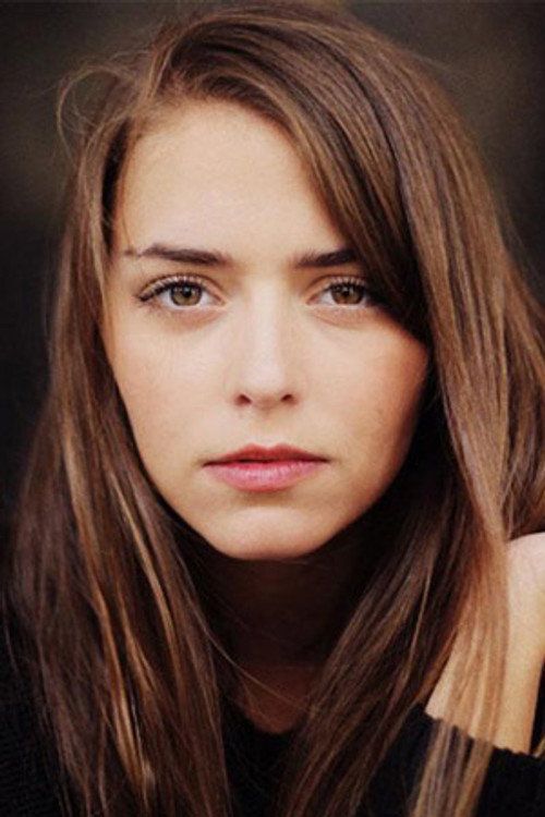 Photo of Ava Celik, Acting
