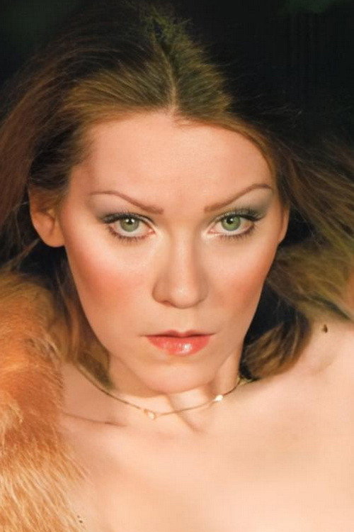 Photo of Julia Franklin, Acting