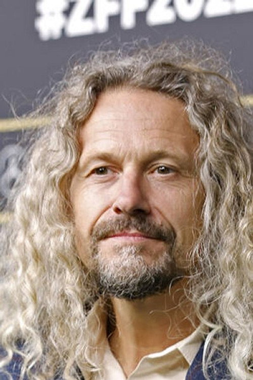 Photo of Adam Nielsen, Editing