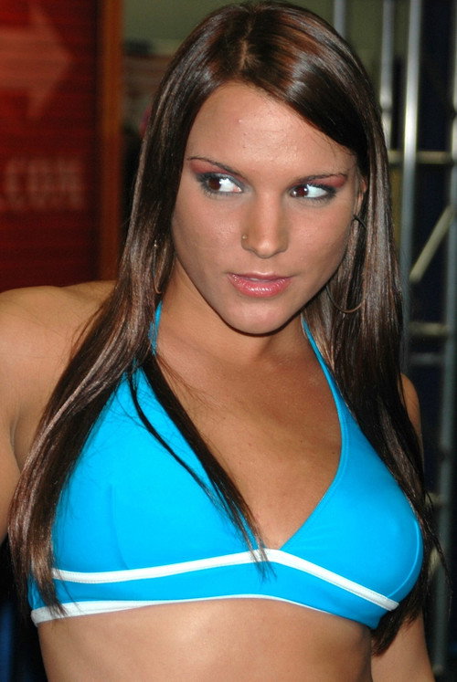 Photo of Veronika Raquel, Acting
