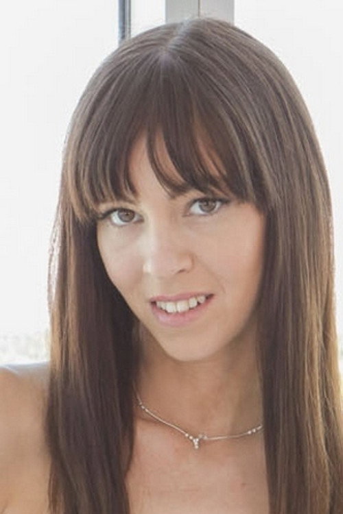 Photo of Hannah Hartman, Acting