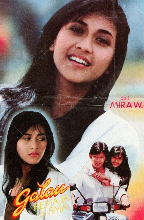 Movie poster for Romantika (Galau Remaja di SMA) (1985)