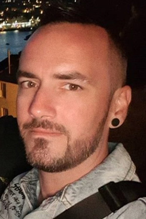 Photo of Darren Hunter, Acting