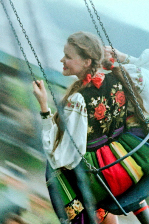 Movie poster for Merry-Go-Round in Łowicz (1958)
