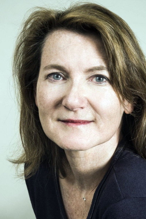 Photo of Ève de Castro, Writing