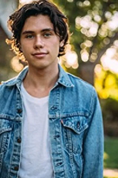 Finn Roberts profile