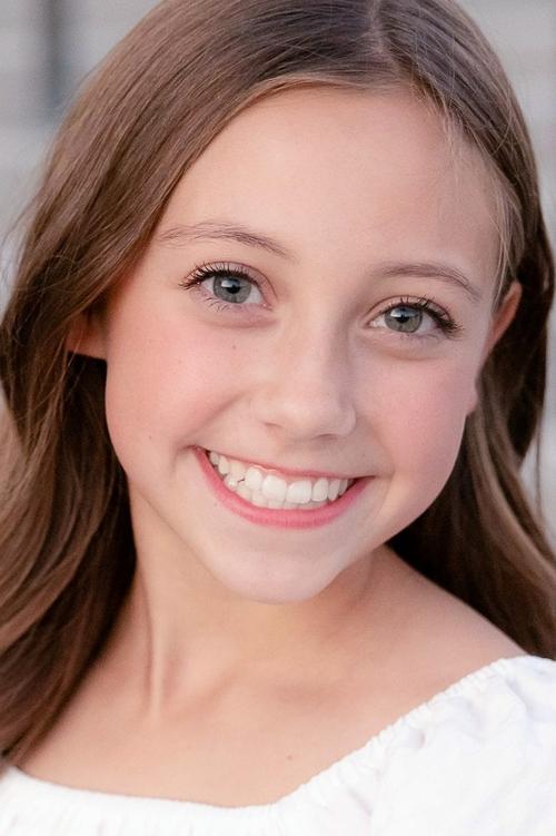 Photo of Scarlett Hazen, Acting