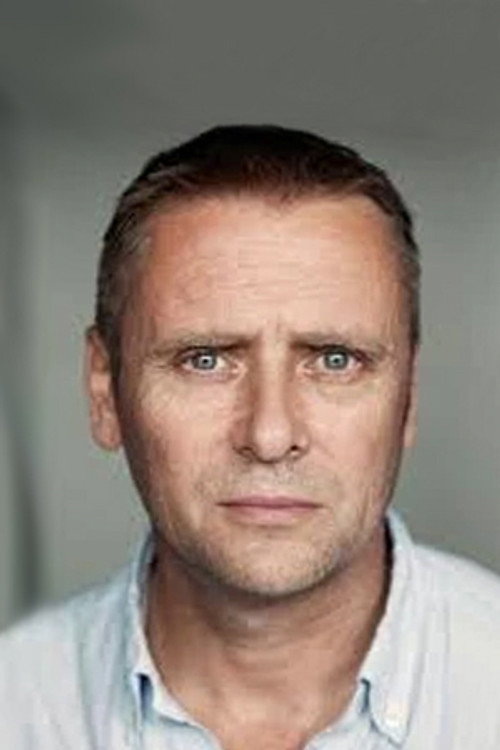 Photo of Mark Powley, Acting