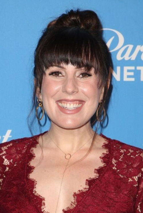 Caitlin Barlow profile