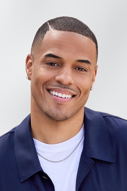 Photo of Grant Ellis, Acting