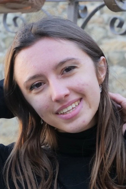 Photo of Laura Gratias, Acting