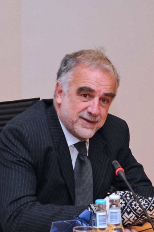 Photo of Luis Moreno Ocampo, Acting