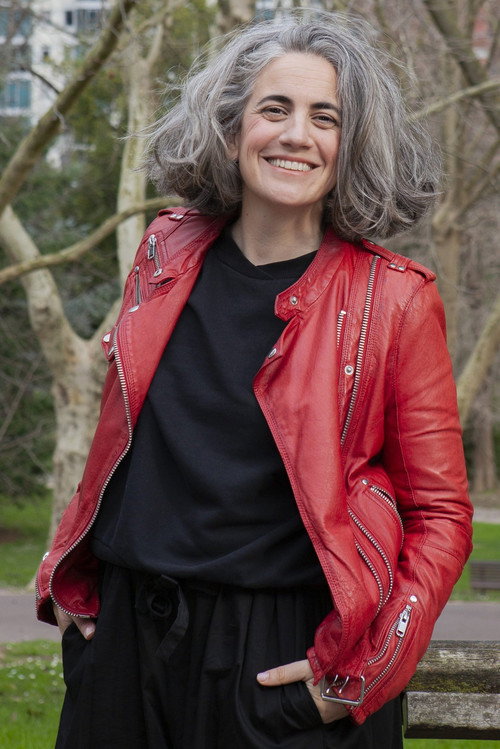 Photo of Lara Izagirre, Directing