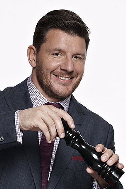 Photo of Manu Feildel, Acting