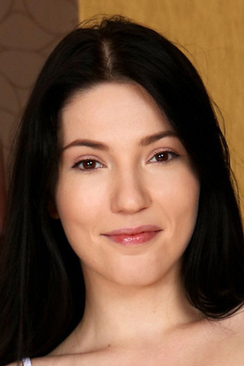 Photo of Mia Evans, Acting