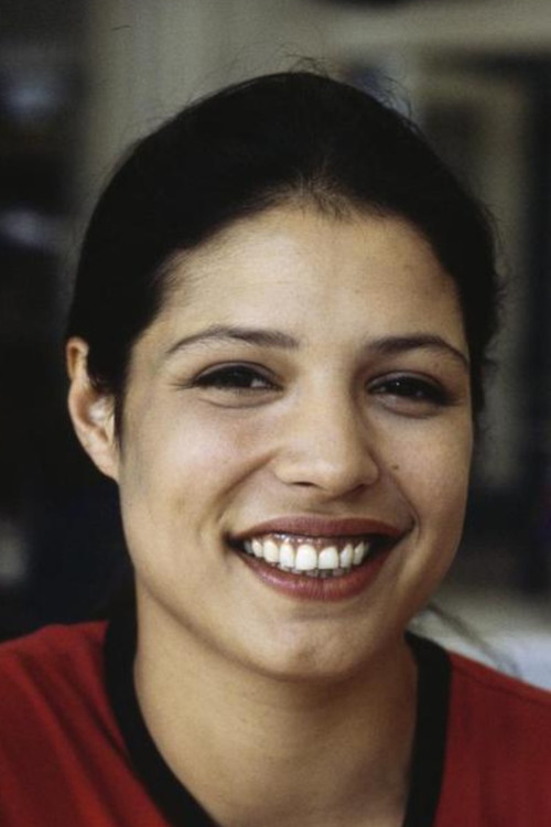 Ghislaine Pierie profile