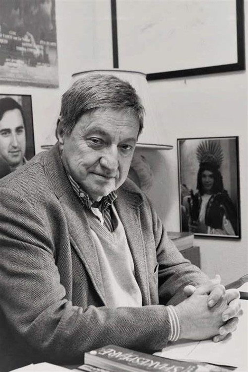 Photo of Carlos Avilez, Acting