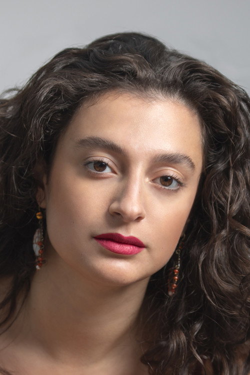 Photo of Isabelle Zighondi, Acting