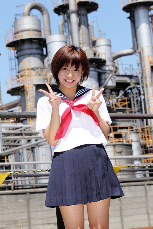 Movie poster for Kōjō moe bishōjo Sakura Mana 18-sai (2011)