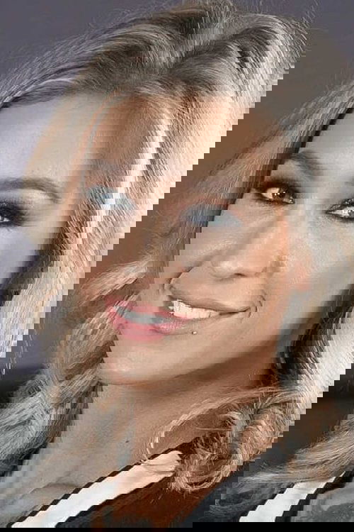 Kleio Valentien profile