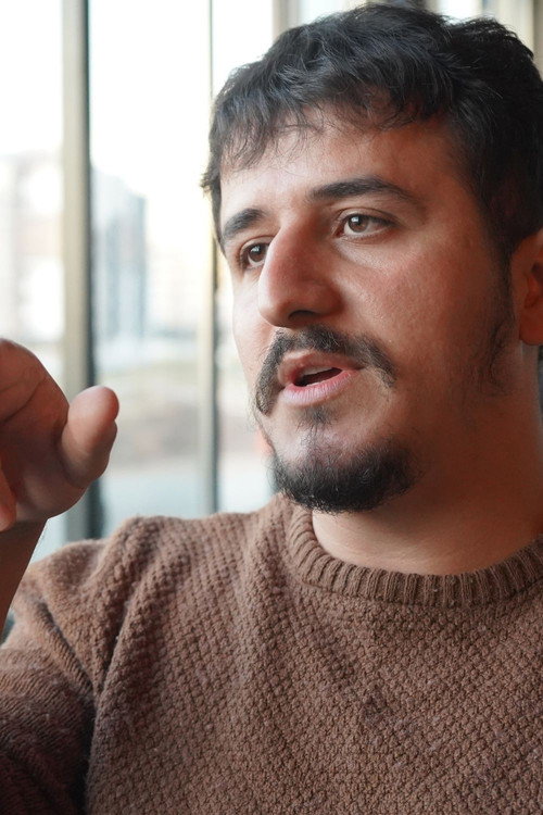 Photo of Enes Aydın, Camera
