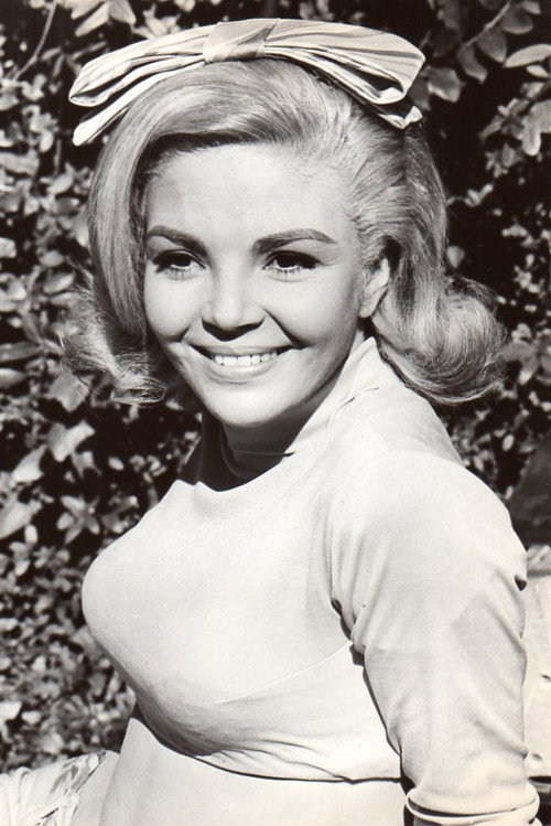 Photo of Suzie Kaye, Acting