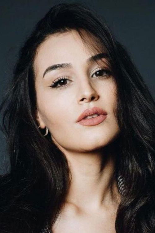 Asena Girişken profile