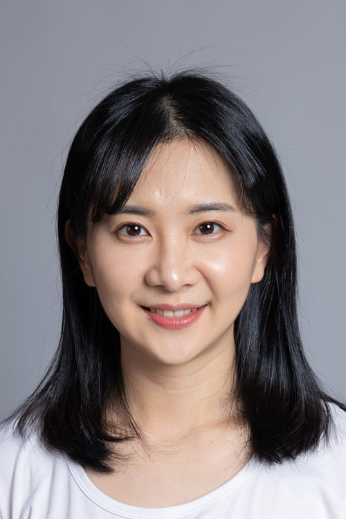 Photo of Carrie Chang, Acting