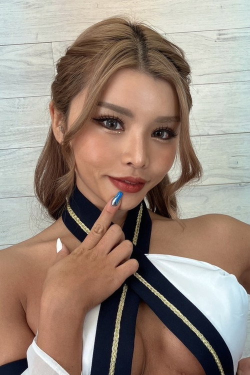 Photo of Hana Kurosaki, Acting