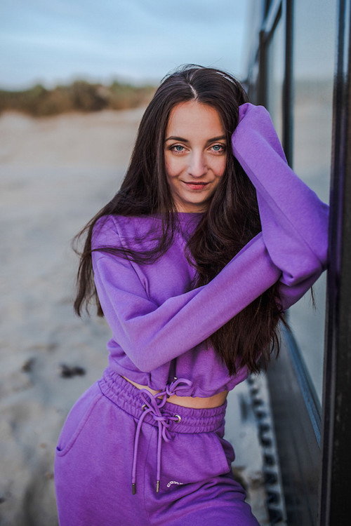 Photo of Sara Dol, Acting