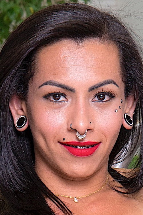 Photo of Isabelly Ferreira, Acting