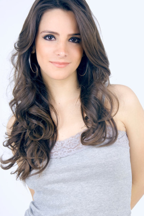 Mariana Cabral profile