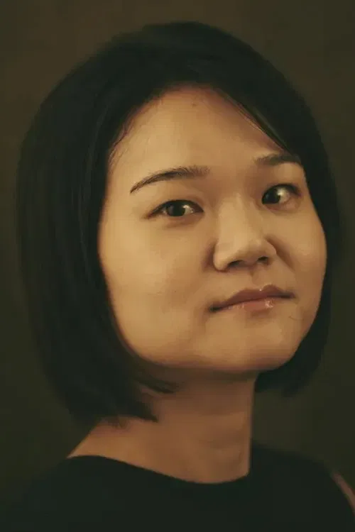 Ameri Suzuki profile