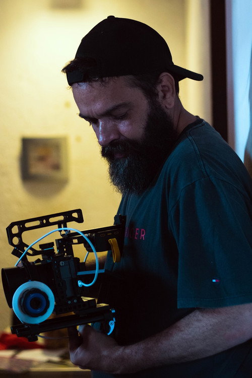 Photo of César Caos, Editing