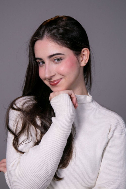Photo of Laís Karam, Acting
