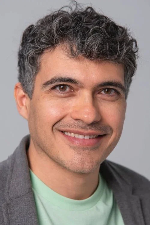 Photo of Evan Regueira, Acting
