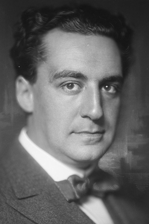 Photo of Louis Saalborn, Acting