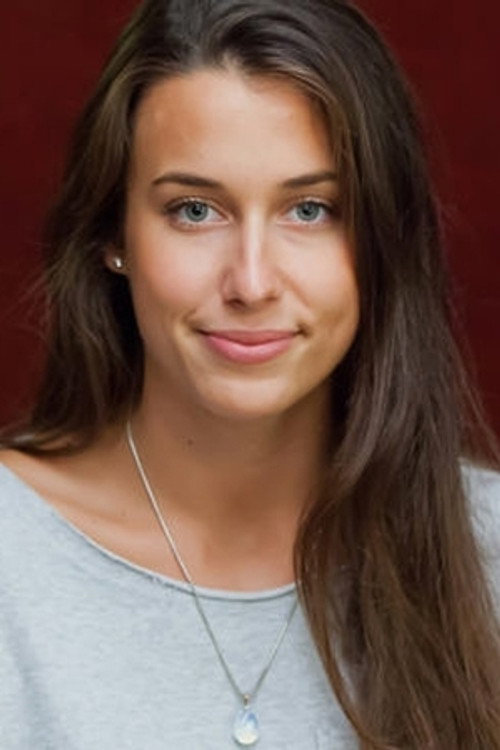Photo of Laura Lénárdt, Acting