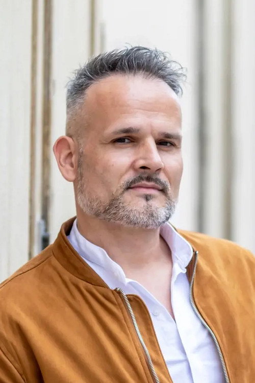 Peter Krajčovič profile